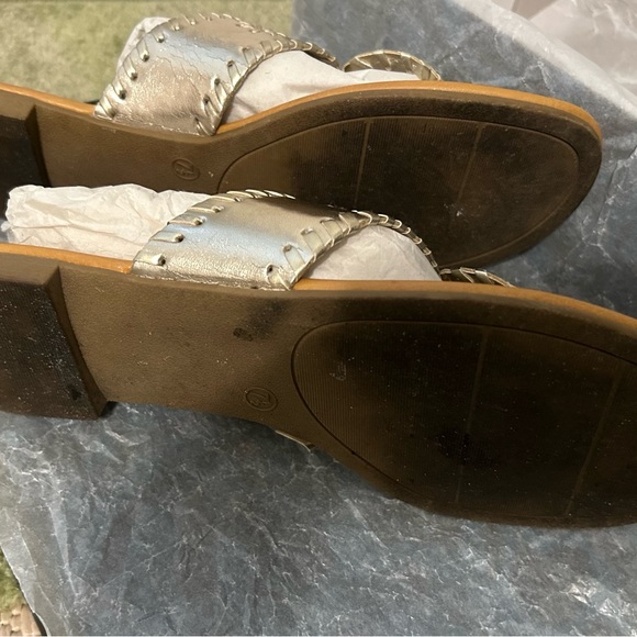 Gold Embellished Women's Sandals - Picture 3 of 4